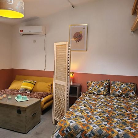 Le Jardin De Mimi Apartment Lezignan-Corbieres Bagian luar foto